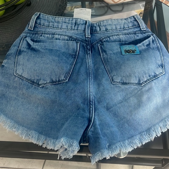 Short made in Brazil size 36 like size S on USA new with tag - Picture 4 of 4